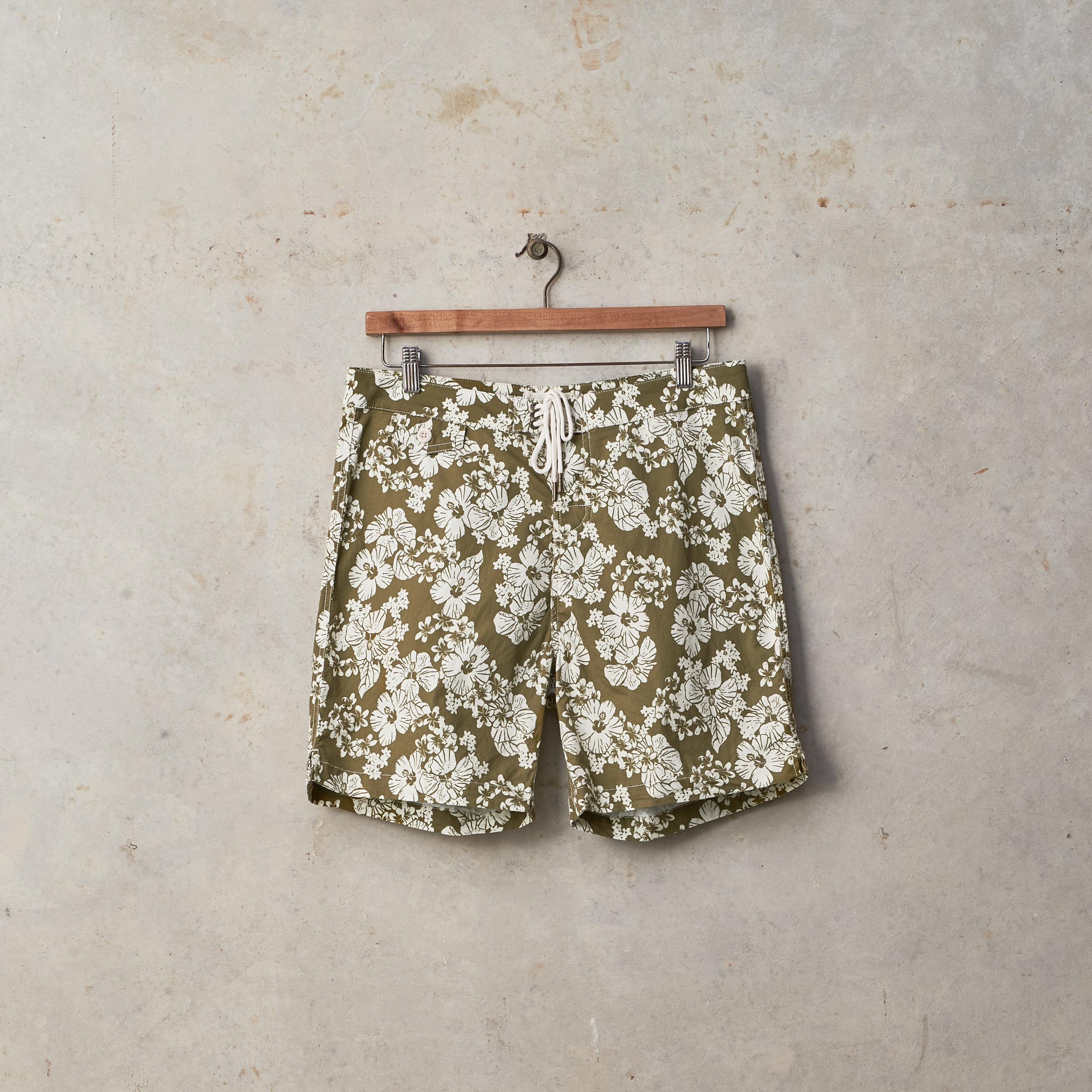 H and m board on sale shorts